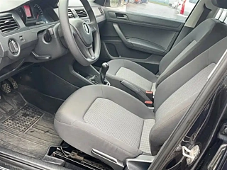 VOLKSWAGEN SANTANA 2021