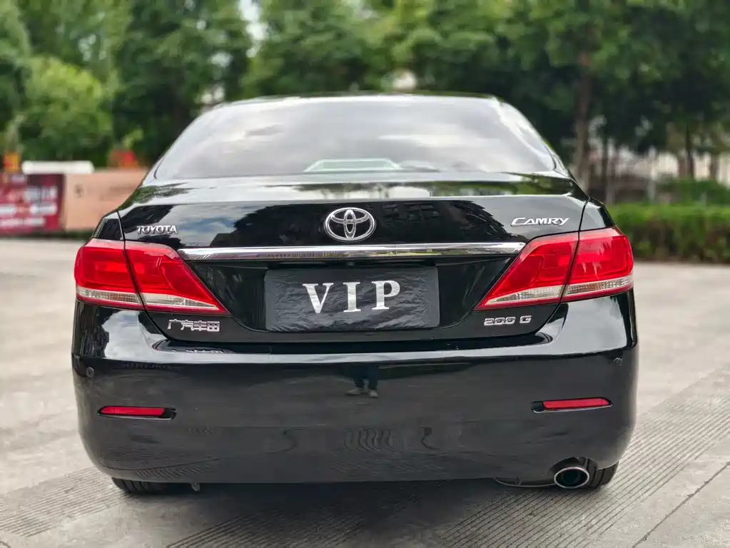 TOYOTA CAMRY 2011