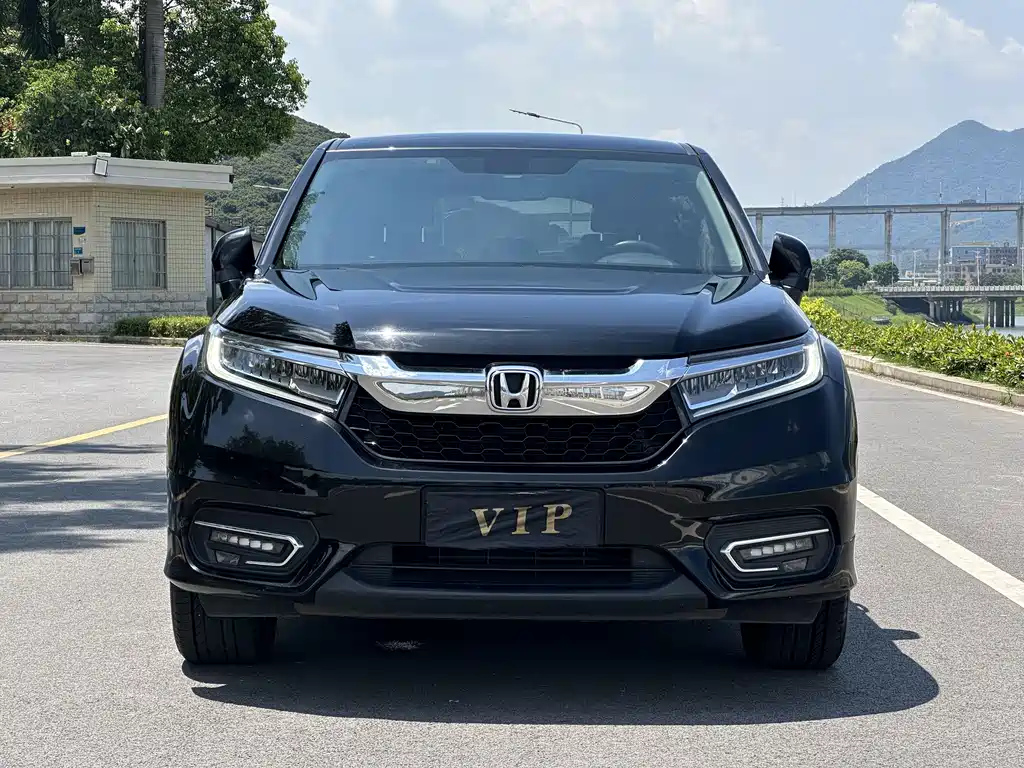 HONDA AVANCIER 2019