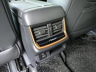 DONGFENG AEOLUS MAX  2021 YEAR 1.5T  EDITION 2021
