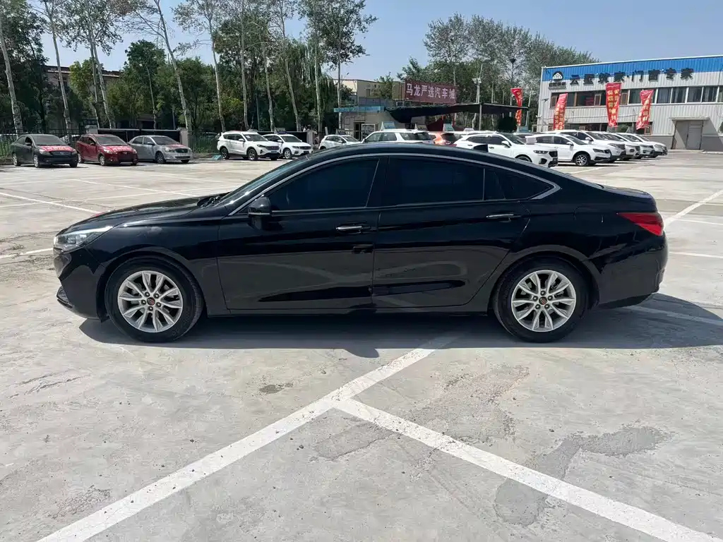 HONGQI H5 2019