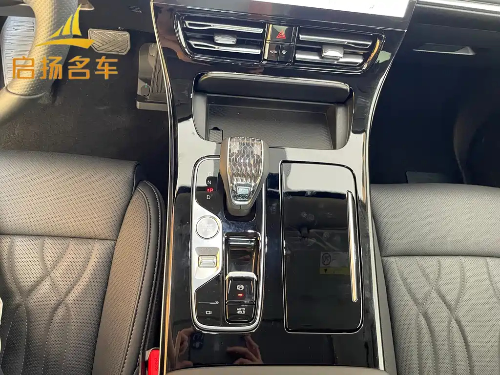 TRUMPCHI M8 2024