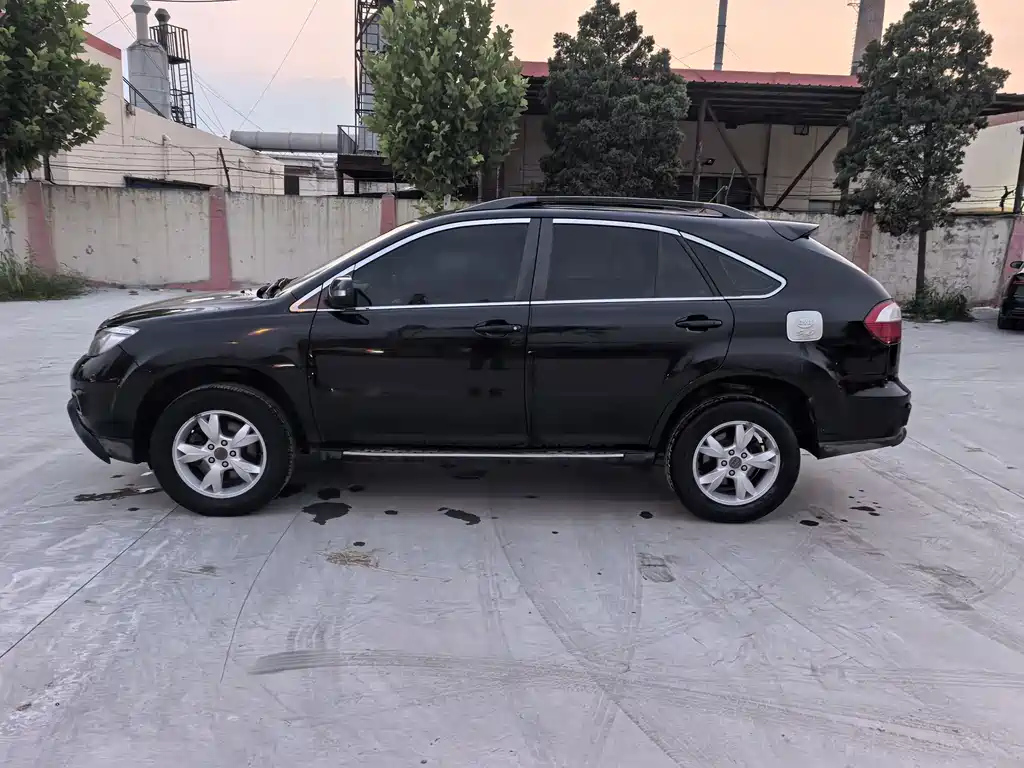 BYD S6 2013