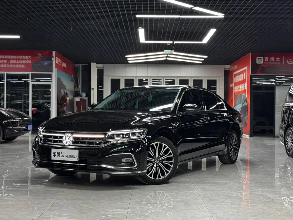 VOLKSWAGEN PHIDEON 2023