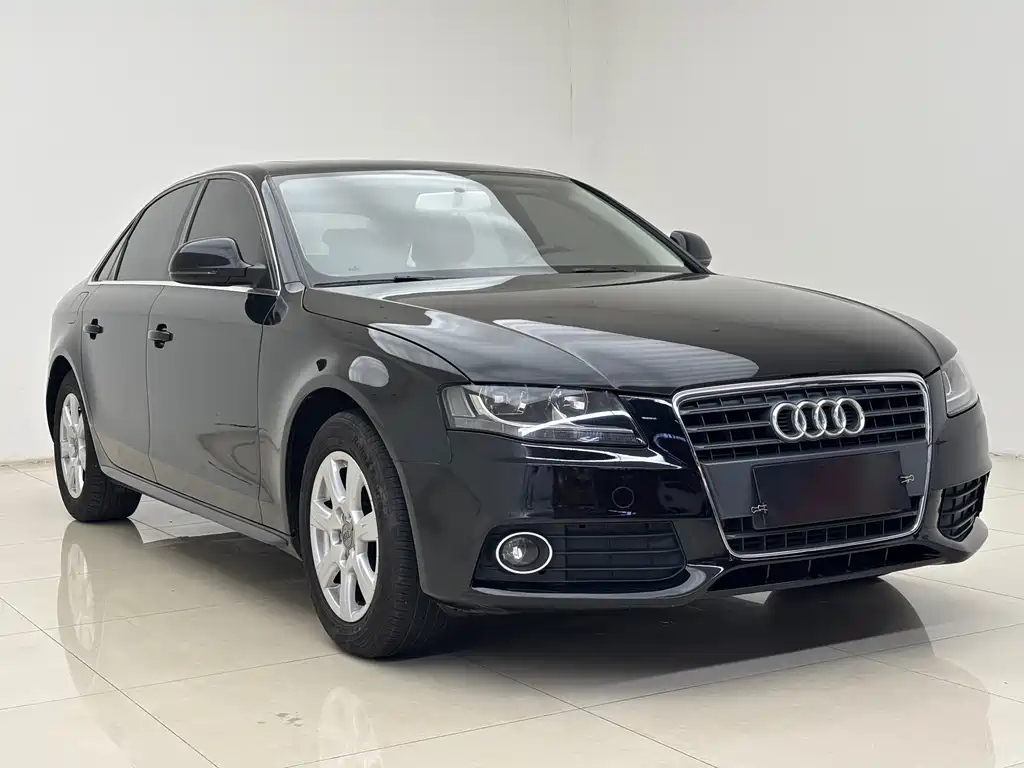 AUDI A4L 2012