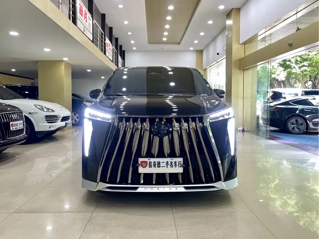 TRUMPCHI M8 2023