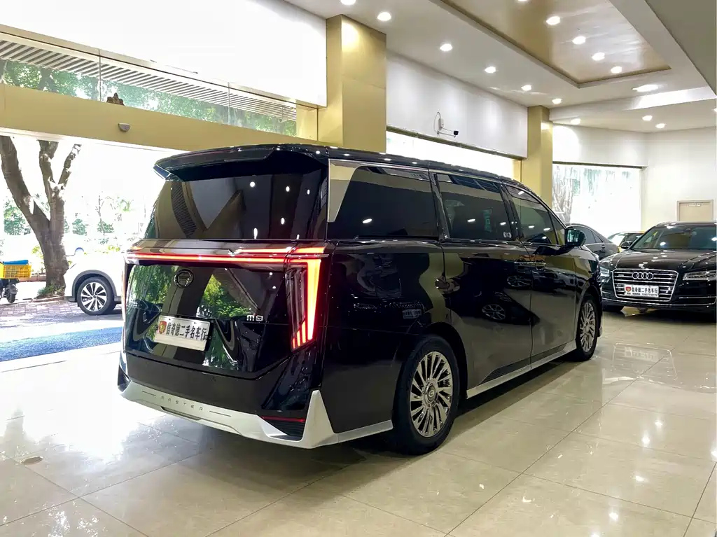 TRUMPCHI M8 2023