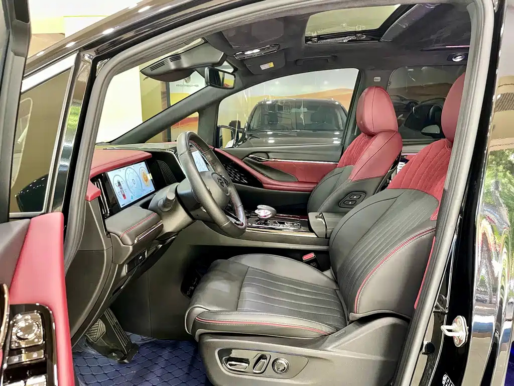 TRUMPCHI M8 2023
