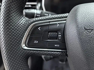 HONGQI HS5 2022 YEAR 2.0T SMART LINK EDITION 2022