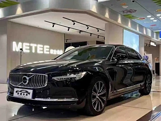 VOLVO S90 2024