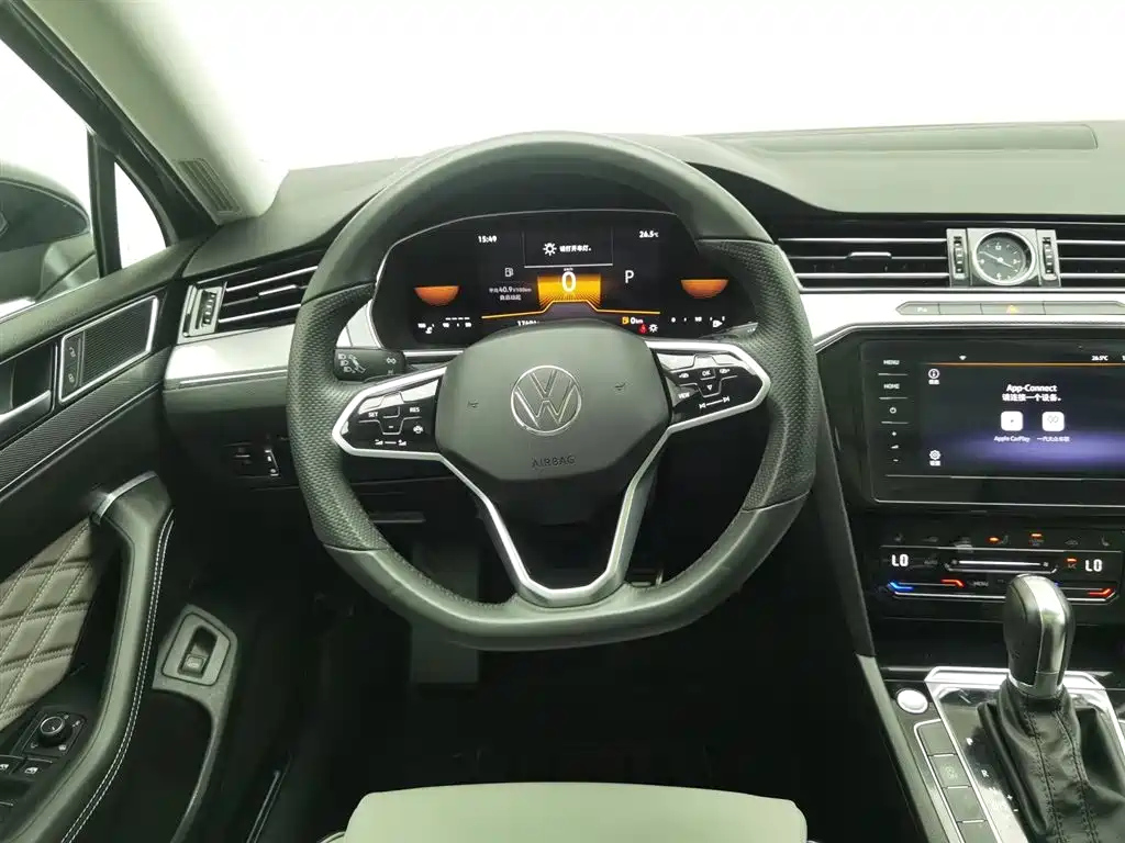 VOLKSWAGEN MAGOTAN 2023