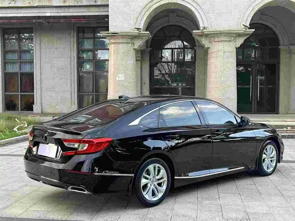 HONDA ACCORD 2018