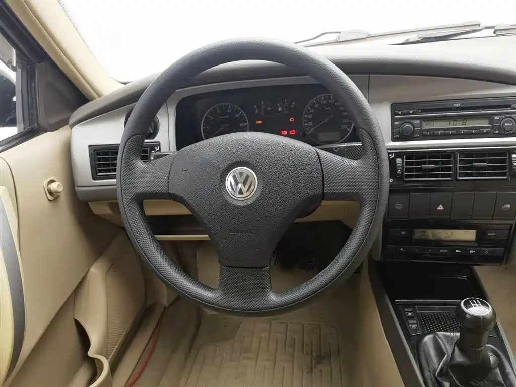 VOLKSWAGEN SANTANA 志俊 2008