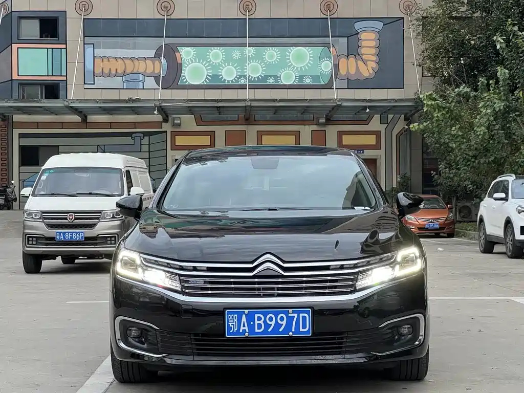 CITROEN C6 2023