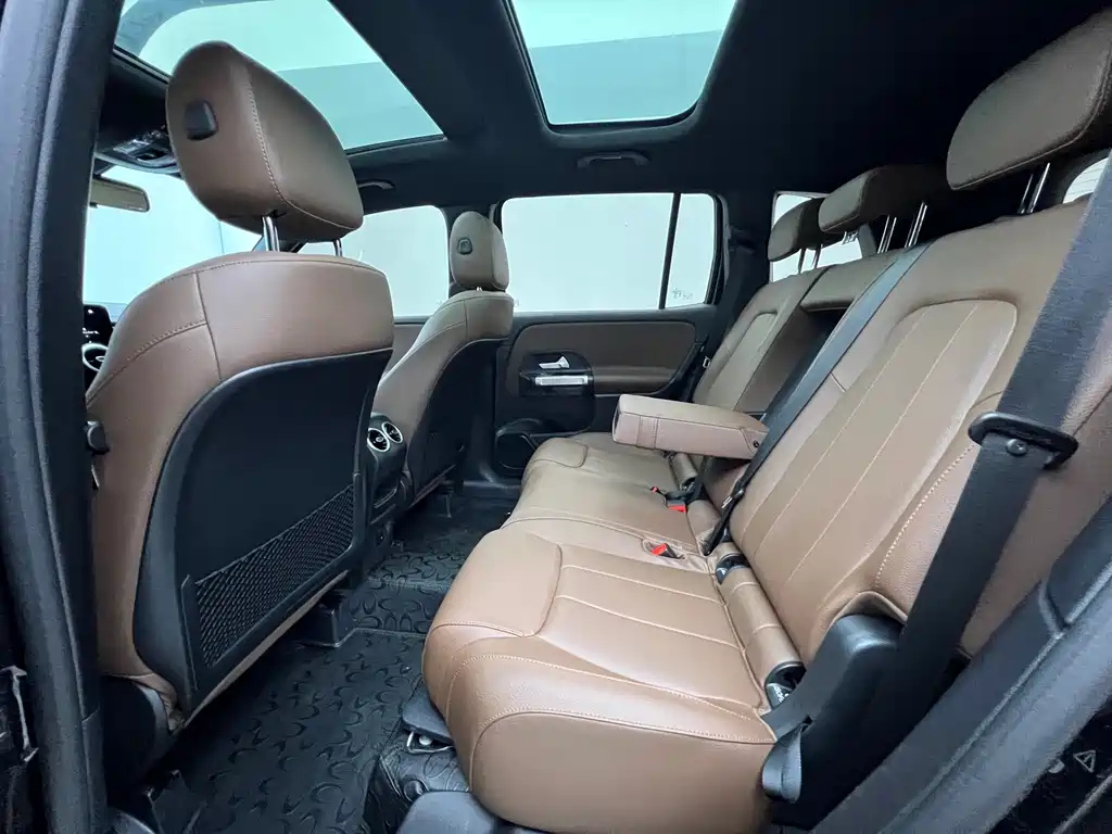 MERCEDES BENZ GLB 2022