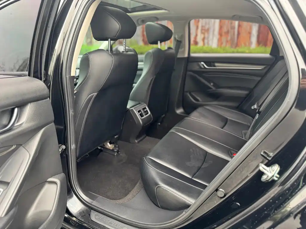 HONDA INSPIRE 2020