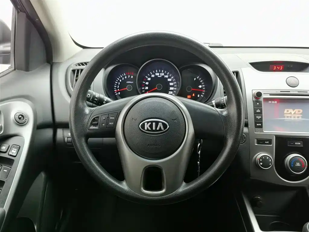KIA FORTE 2011
