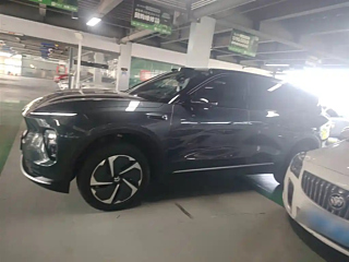NIO ES8  2024 YEAR 75KWH 2024