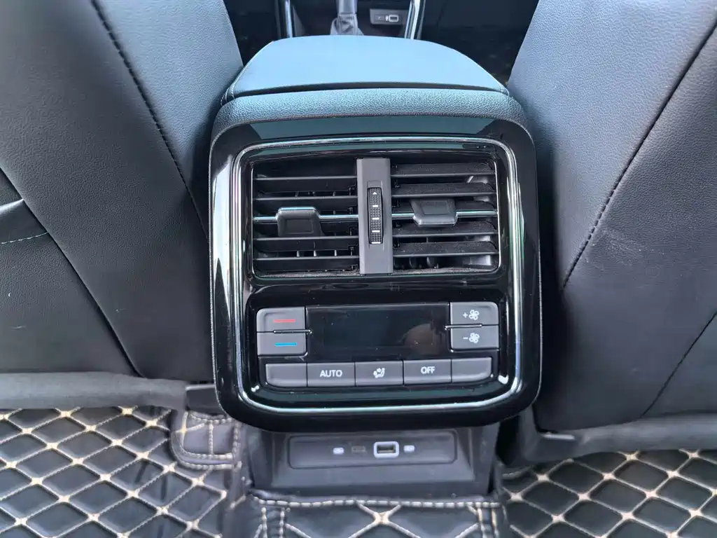 VOLKSWAGEN PASSAT 2020