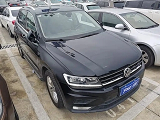 VOLKSWAGEN TIGUAN 2017