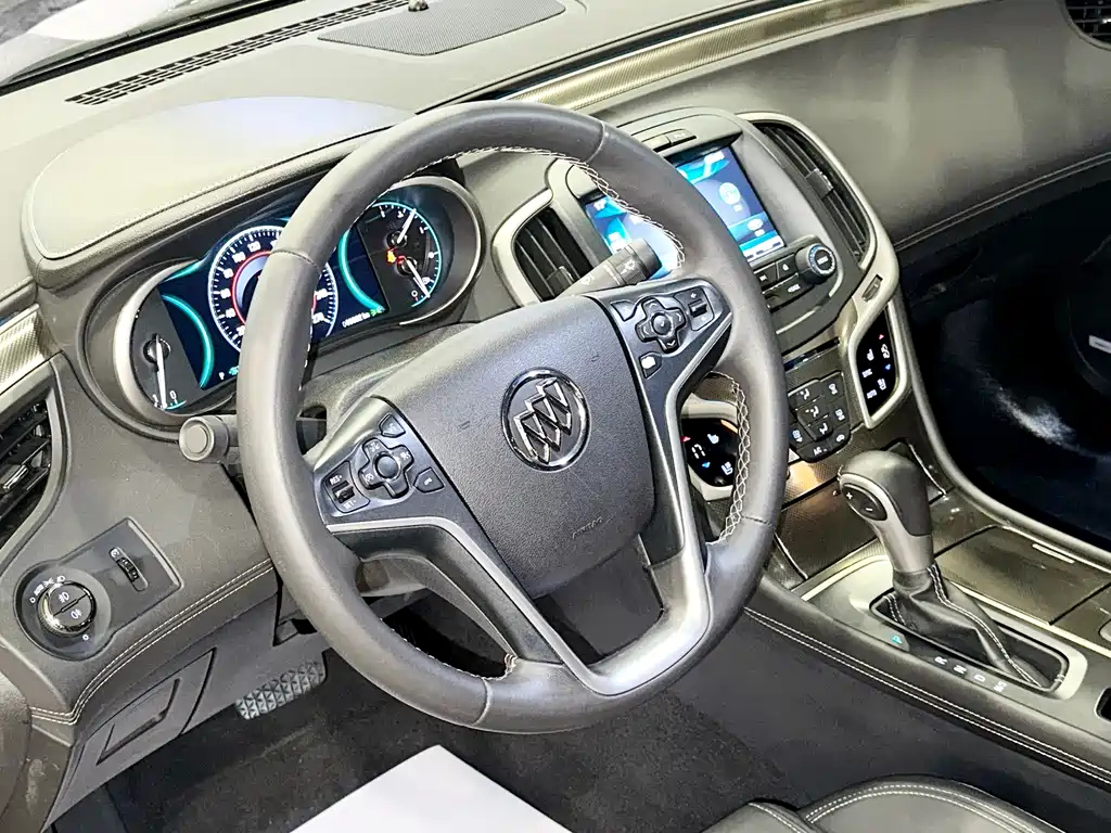 BUICK LACROSSE 2014