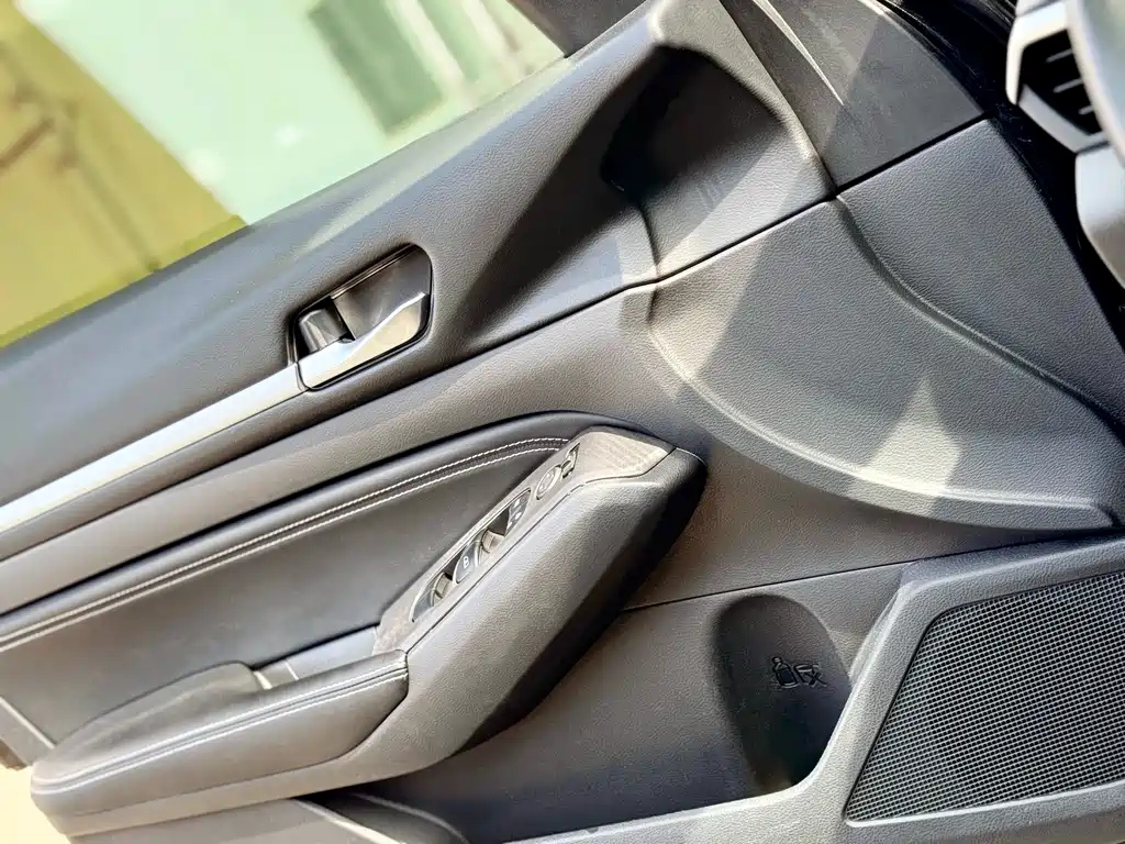 NISSAN TEANA 2021