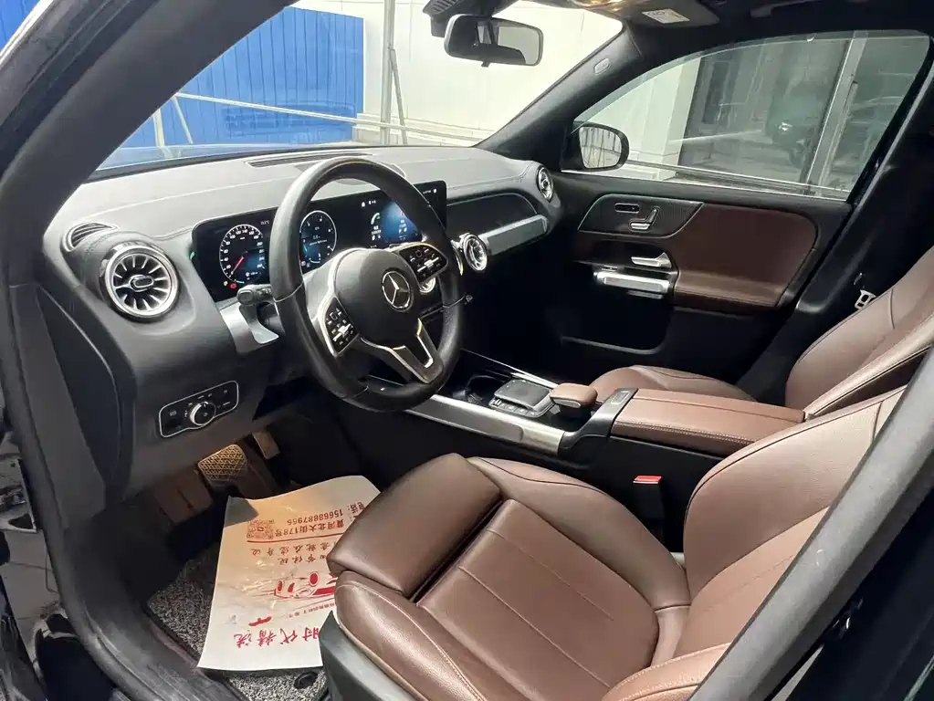 MERCEDES BENZ GLB 2022