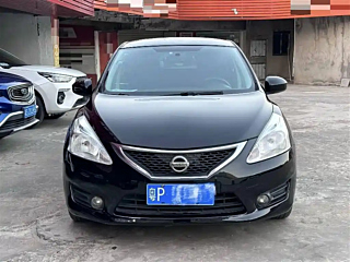 NISSAN TIIDA 2014