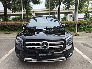 MERCEDES BENZ GLB 2023