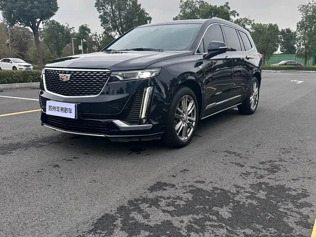 Аукционный лист CADILLAC XT6 2022