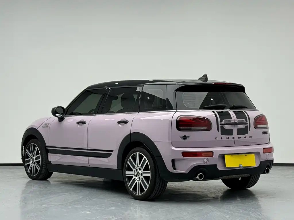 MINI CLUBMAN 2021