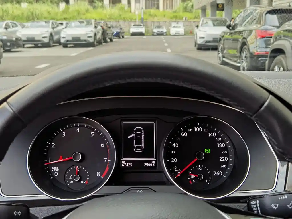 VOLKSWAGEN MAGOTAN 2019