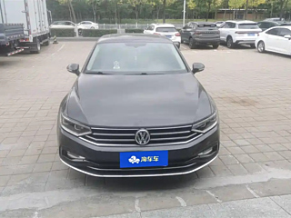 VOLKSWAGEN MAGOTAN 2020