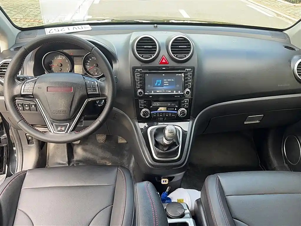 HAVAL H6 2015