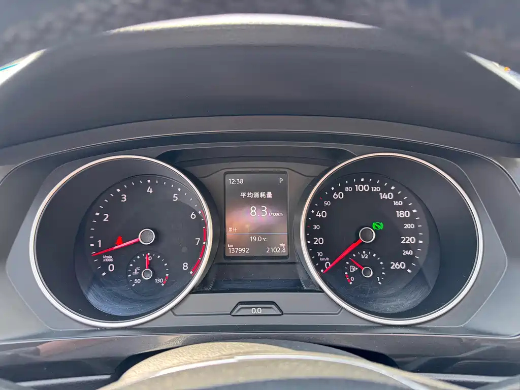 VOLKSWAGEN TIGUAN 2017