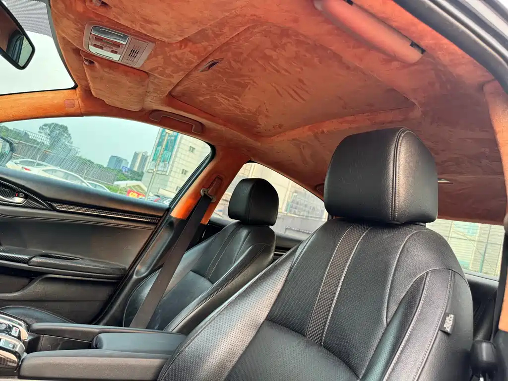 HONDA CIVIC 2019