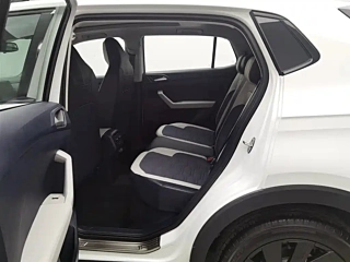 VOLKSWAGEN THARU  2025 YEAR  SHARP 1.5L SHARP  EDITION 2025