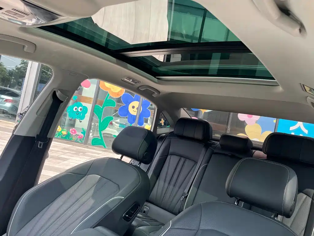 VOLKSWAGEN PASSAT 2024