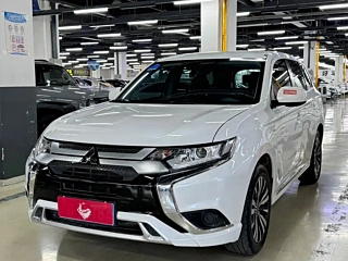 Заказать MITSUBISHI OUTLANDER