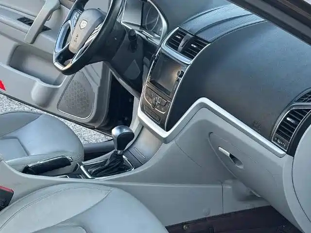GEELY AUTO EMGRAND 2014