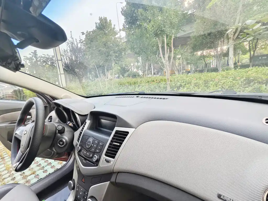 CHEVROLET CRUZE 2013