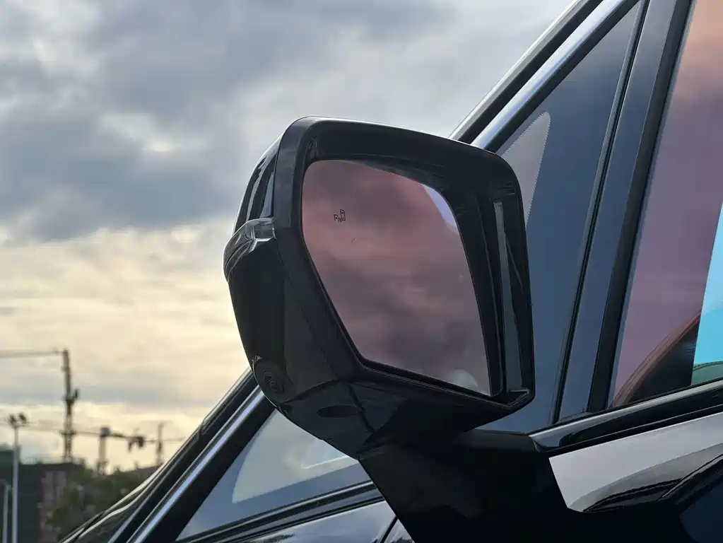 TRUMPCHI M8 2023