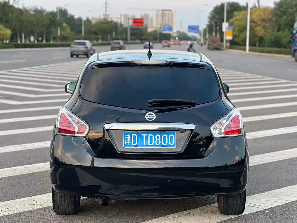 NISSAN TIIDA TIIDA 2011