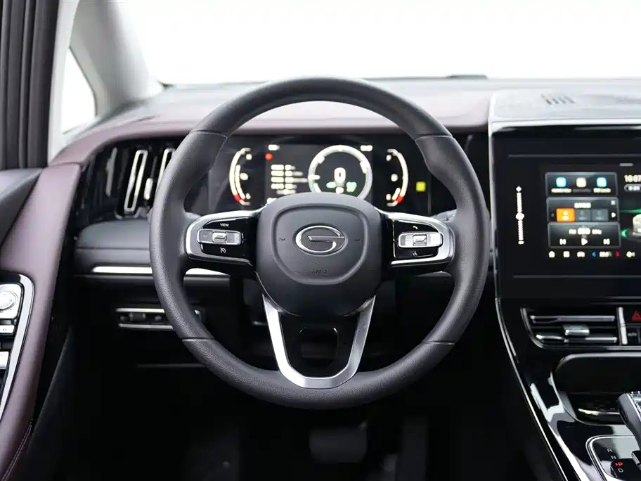 TRUMPCHI E9 2025