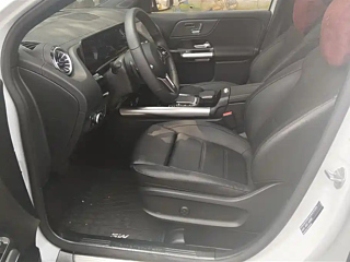 MERCEDES BENZ GLA  2022 YEAR GLA 200 2022
