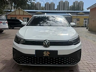 VOLKSWAGEN LAVIDA  2023 YEAR  SHARP 1.5L AUTOMATIC  EDITION 2023