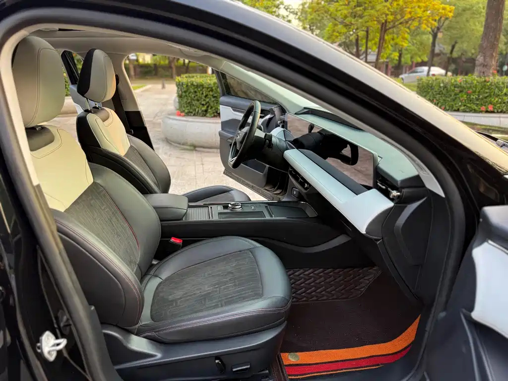 FORD MONDEO 2022