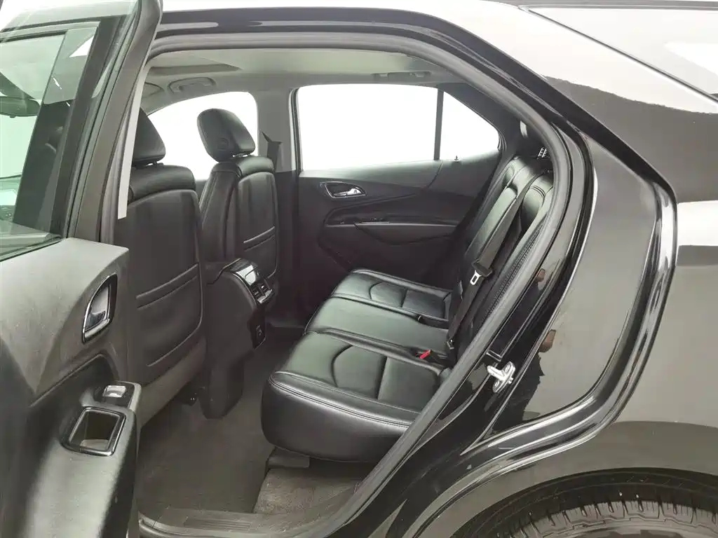 CHEVROLET EXPLORER 2018
