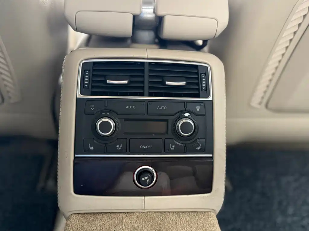 AUDI A8 2009