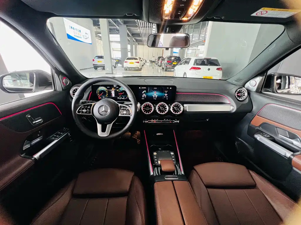 MERCEDES BENZ GLB 2022